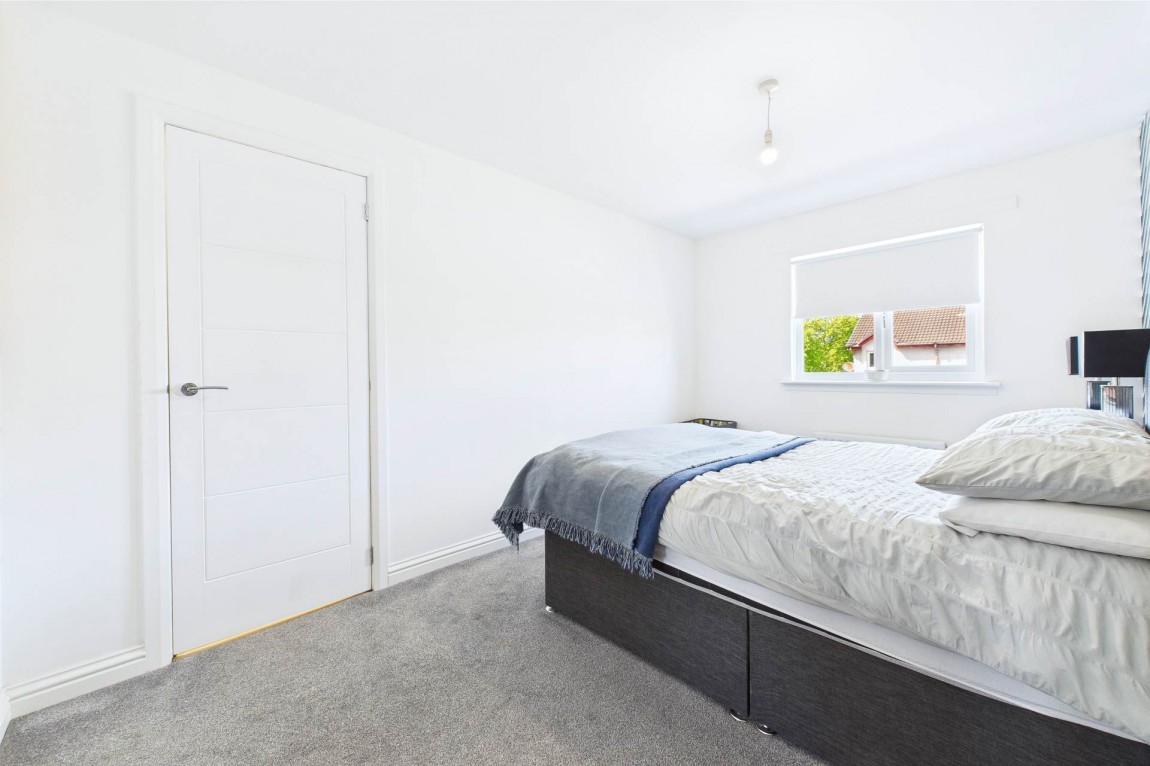 Images for Russell Gardens, Uddingston