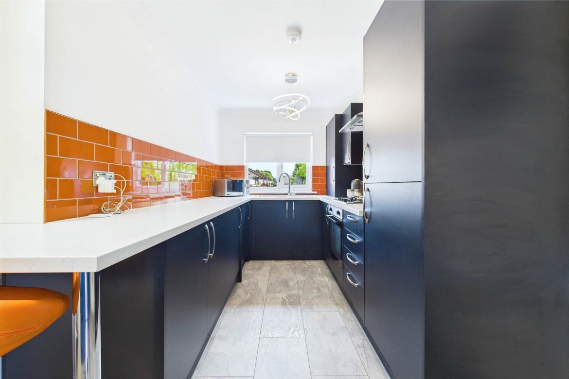 Images for Russell Gardens, Uddingston
