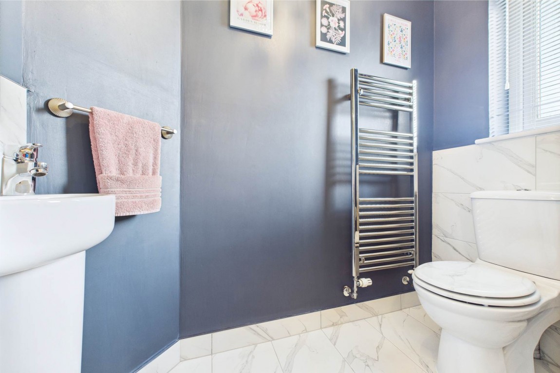 Images for Valleyfield Crescent, Ferniegair