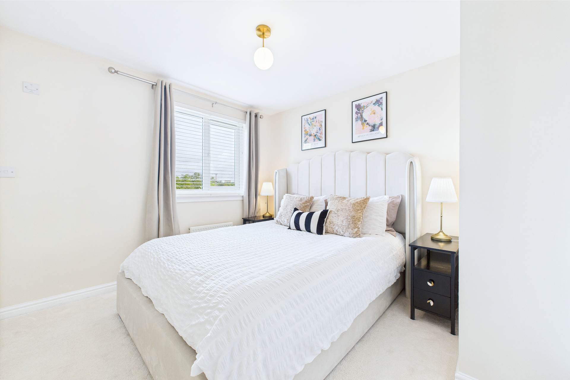 Valleyfield Crescent, Ferniegair