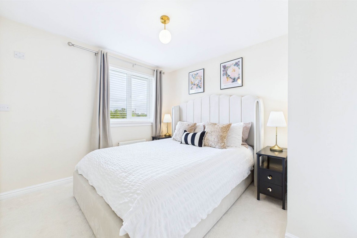 Images for Valleyfield Crescent, Ferniegair
