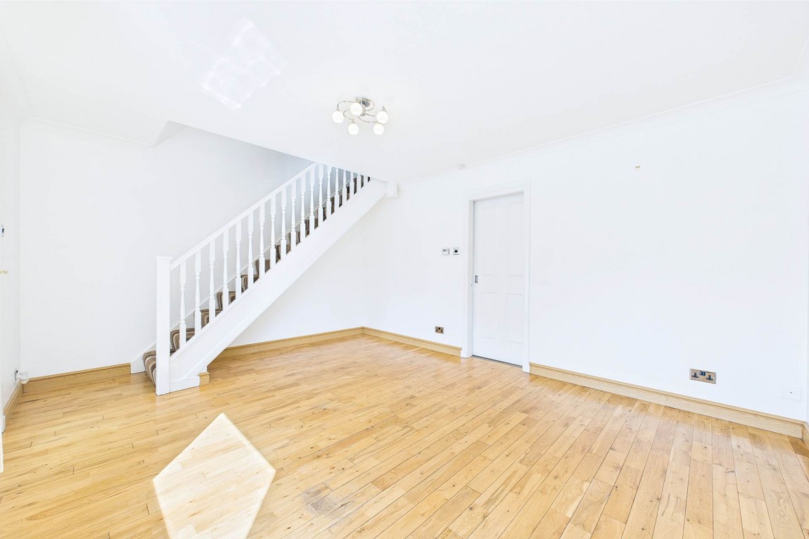 Images for Sunflower Gardens, Motherwell