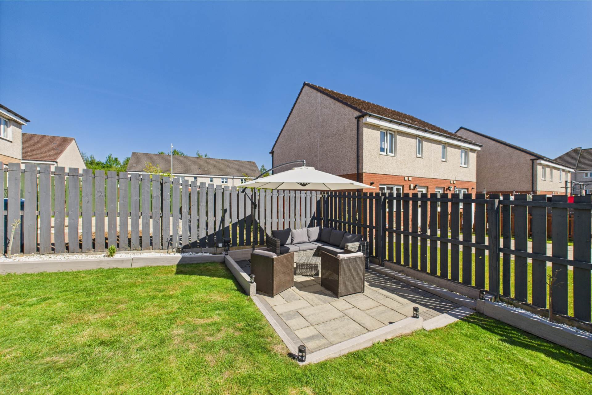 Wells Grove, Motherwell