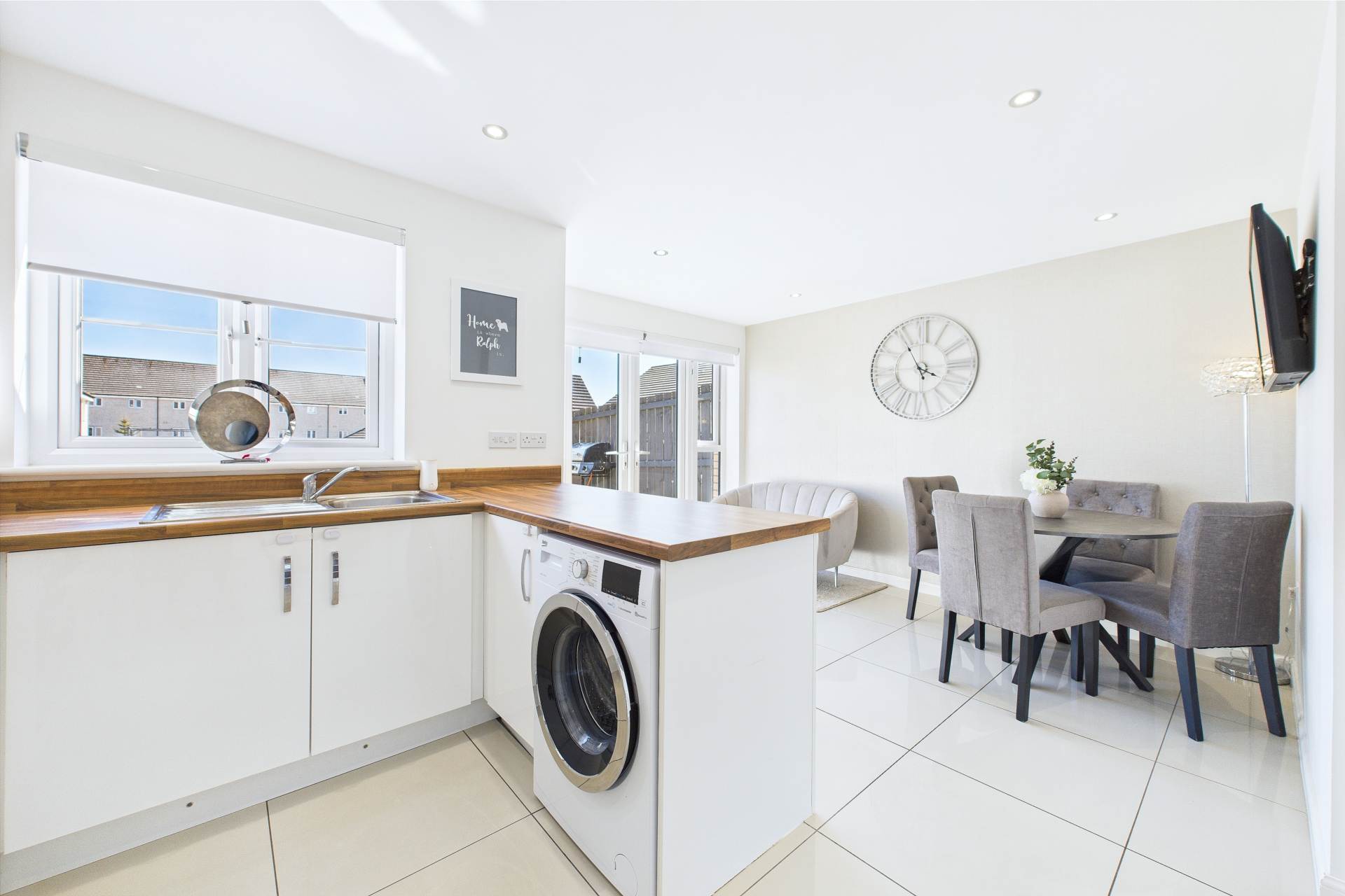 Wells Grove, Motherwell