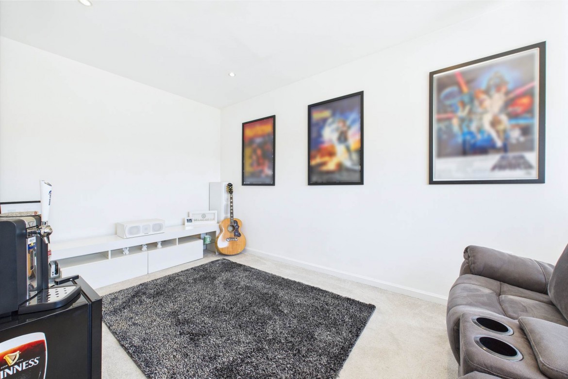 Images for Durham Gardens, Airdrie