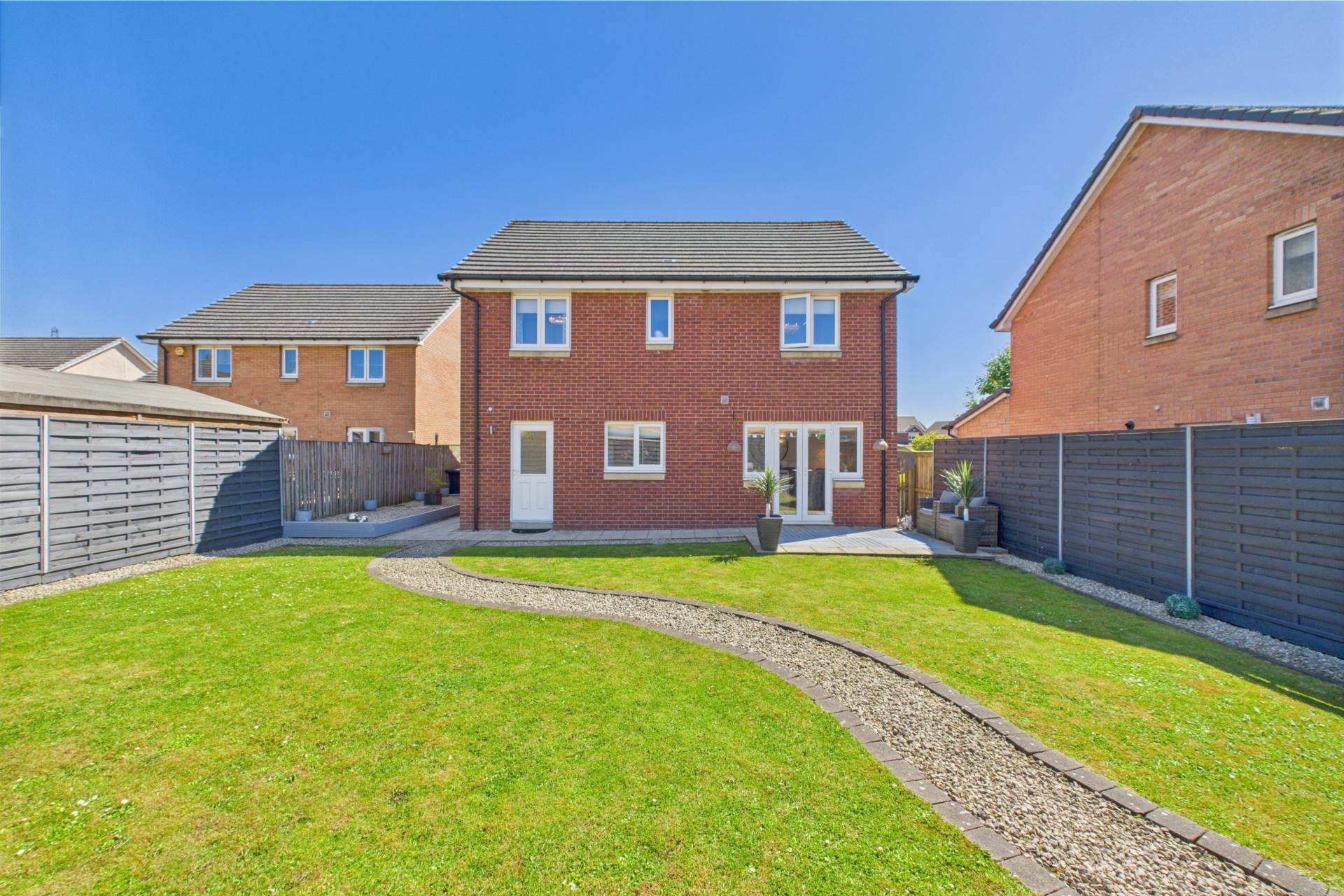 Durham Gardens, Airdrie