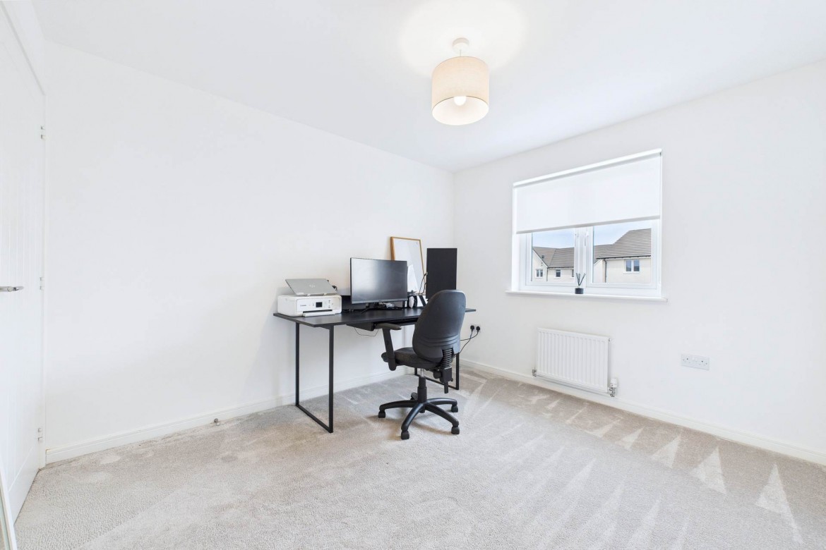 Images for Skylark Gardens, Cambuslang