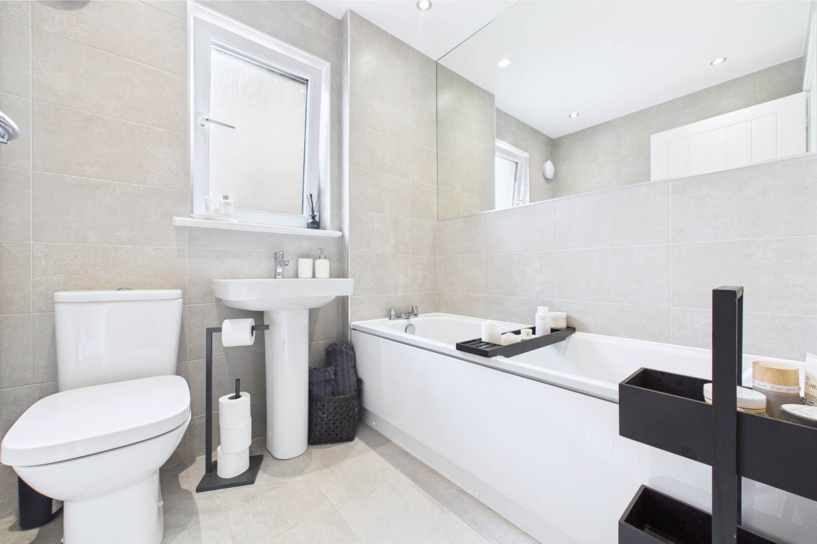 Images for Skylark Gardens, Cambuslang