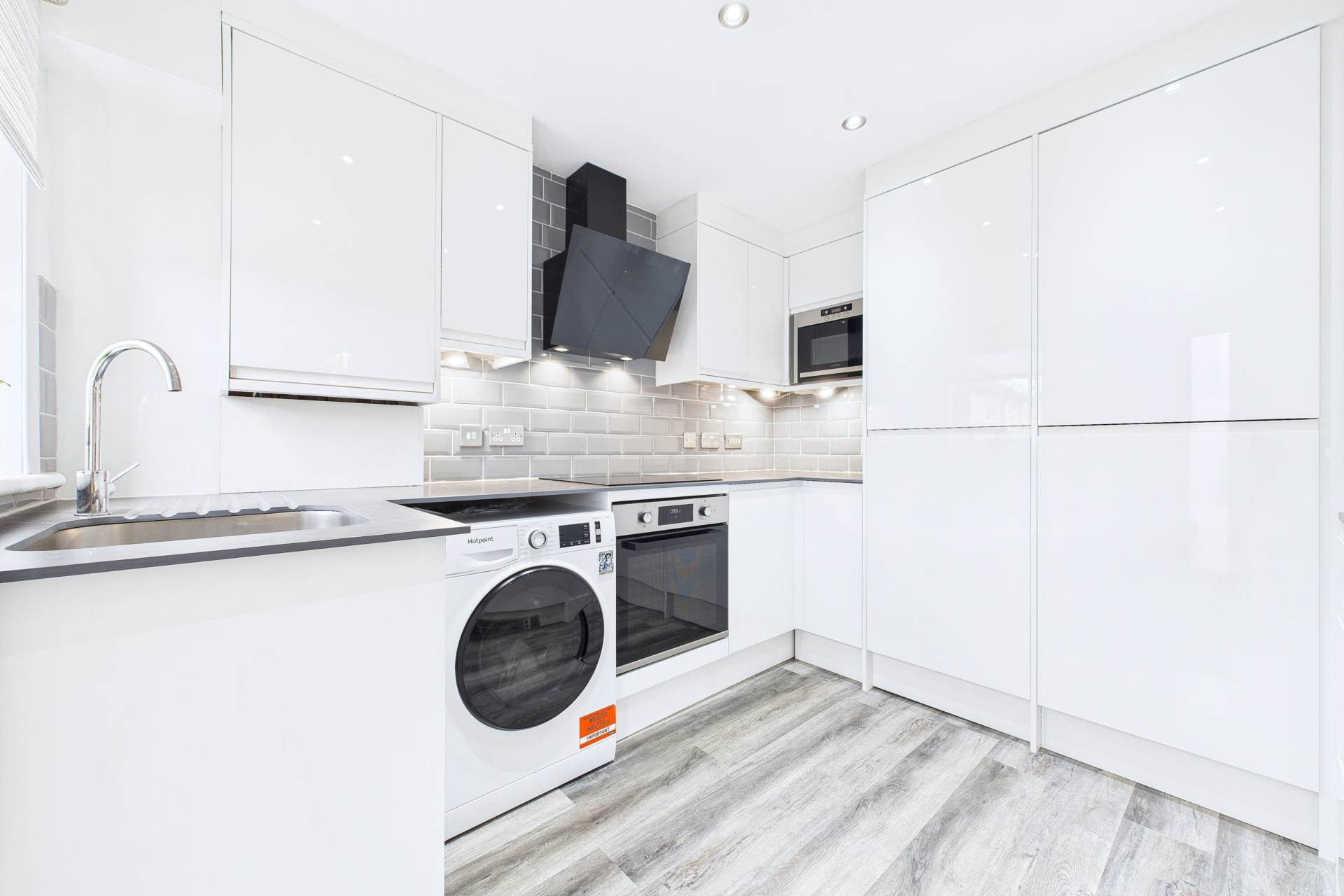 Tollpark Crescent, Wishaw