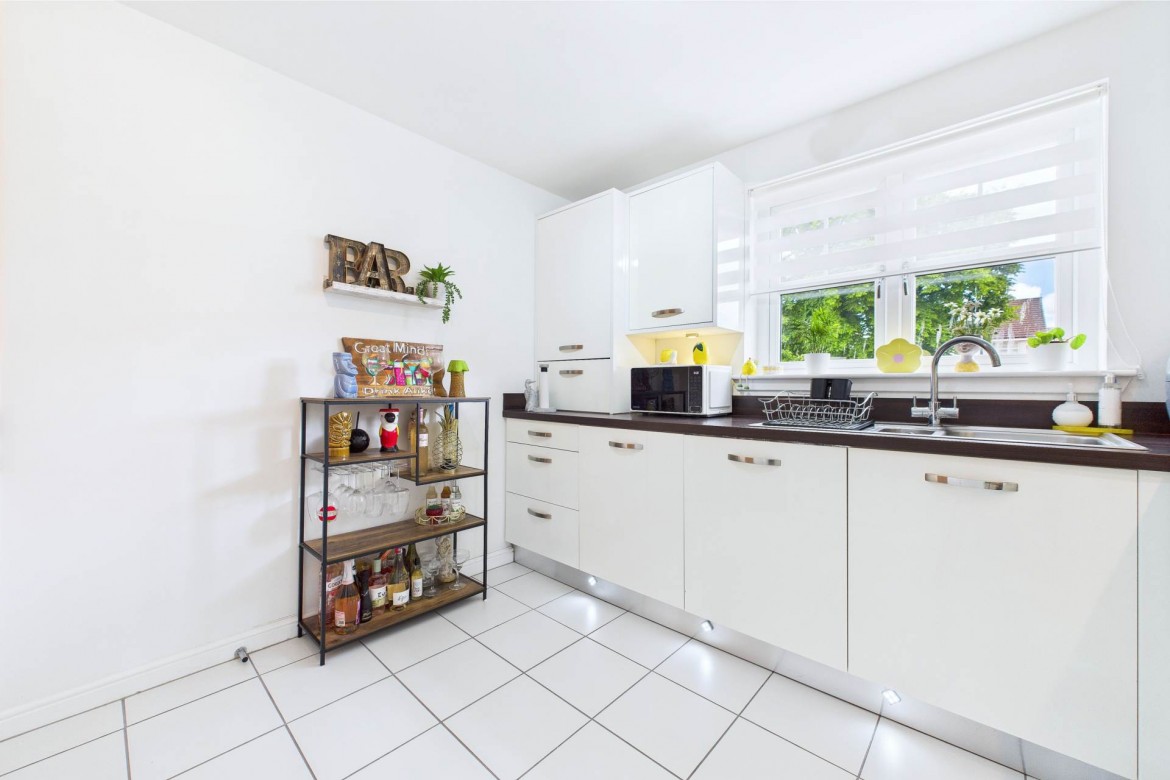 Images for Spider Bridge Court, Lenzie
