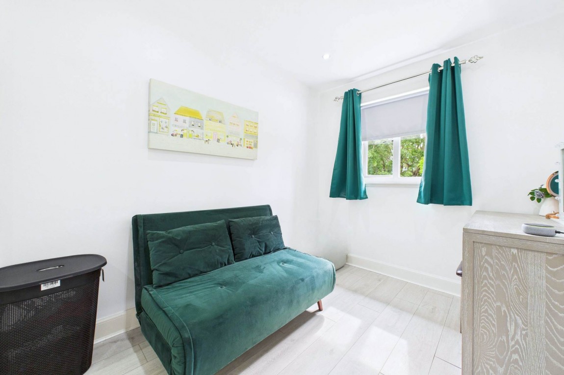 Images for Cross Stone Place, Motherwell