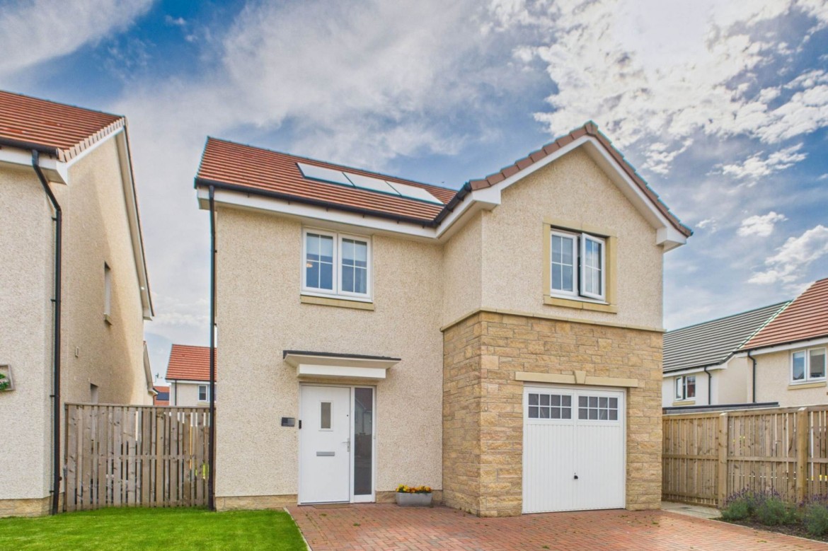 Images for Jackson Crescent, Moodiesburn, Glasgow