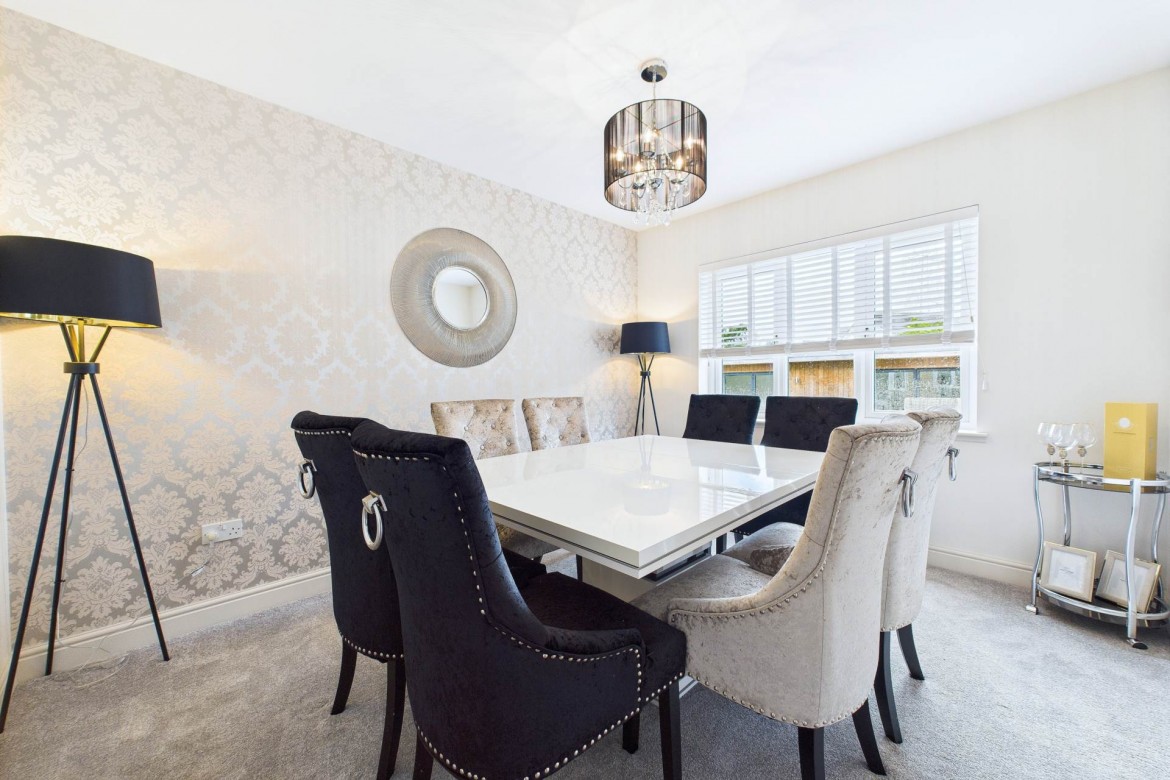 Images for Broomhouse Crescent, Uddingston