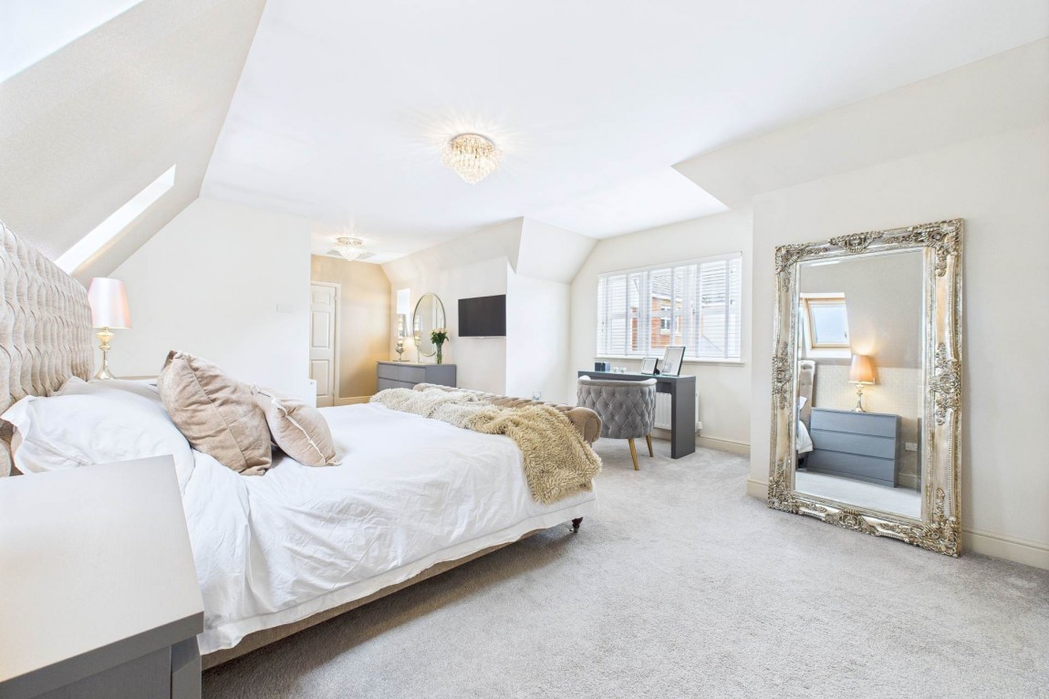 Images for Broomhouse Crescent, Uddingston