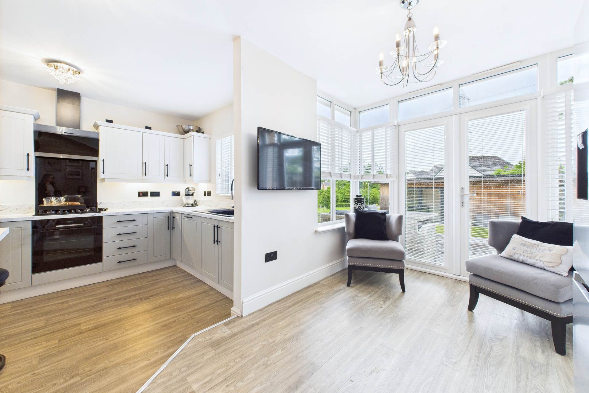 Broomhouse Crescent, Uddingston
