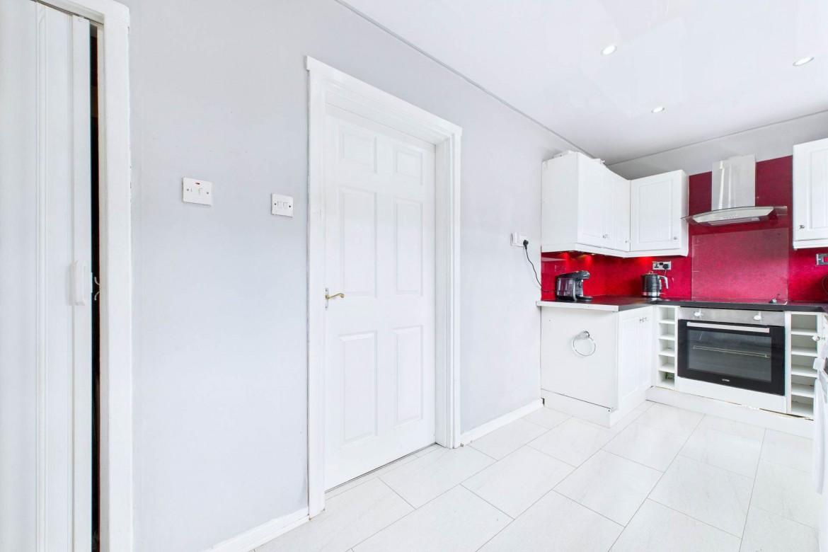 Images for Seventh Avenue, Uddingston