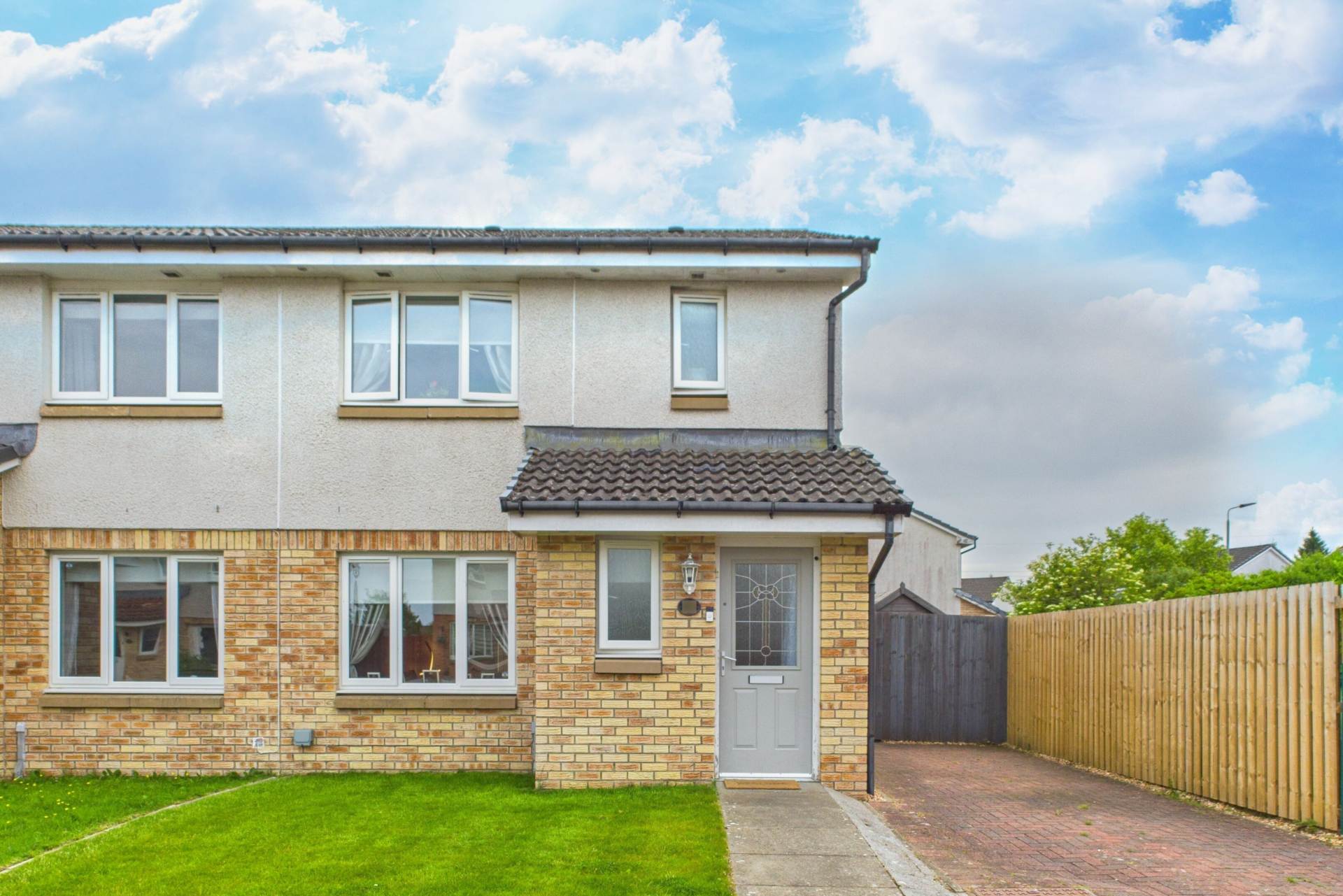 Bluebell Wynd, Wishaw