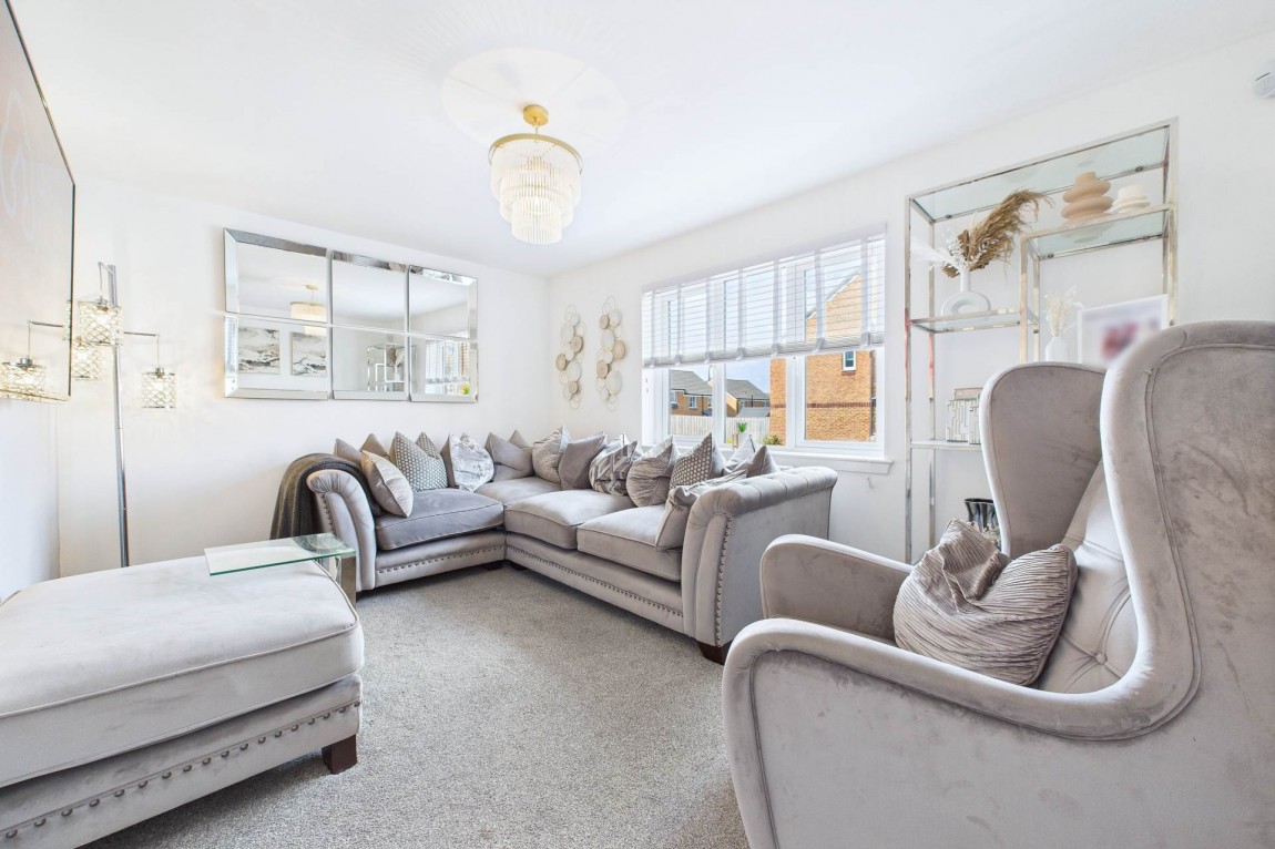 Images for Burleigh Gardens, Cambuslang