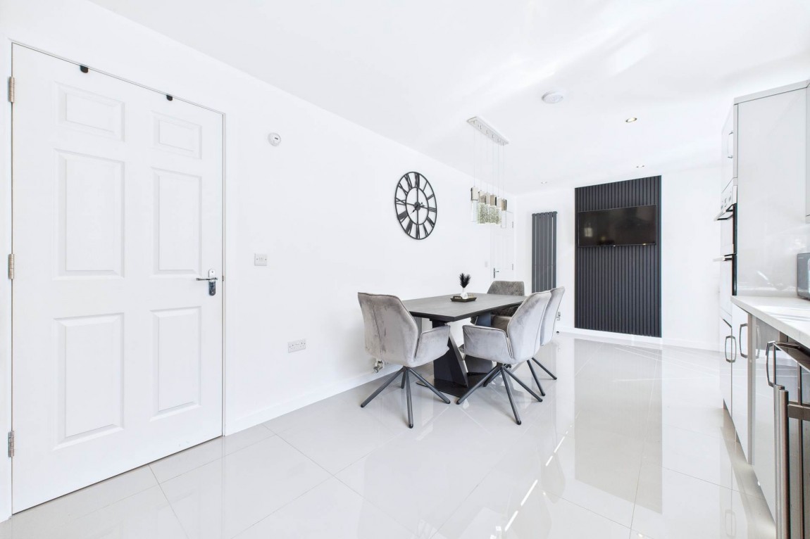 Images for Burleigh Gardens, Cambuslang