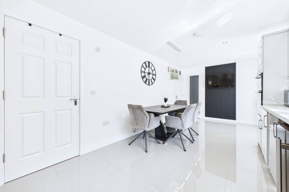 Images for Burleigh Gardens, Cambuslang
