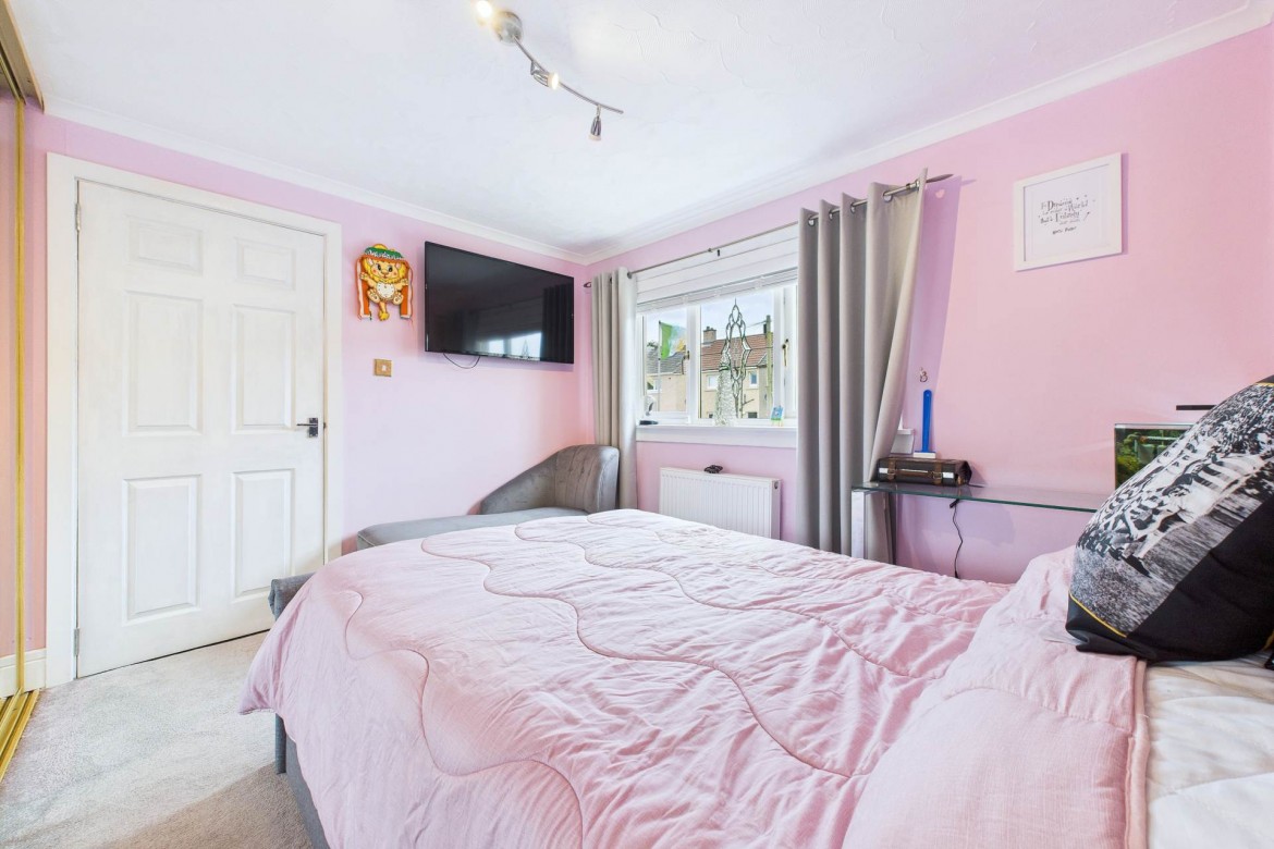 Images for Annieshill View, Plains, Airdrie