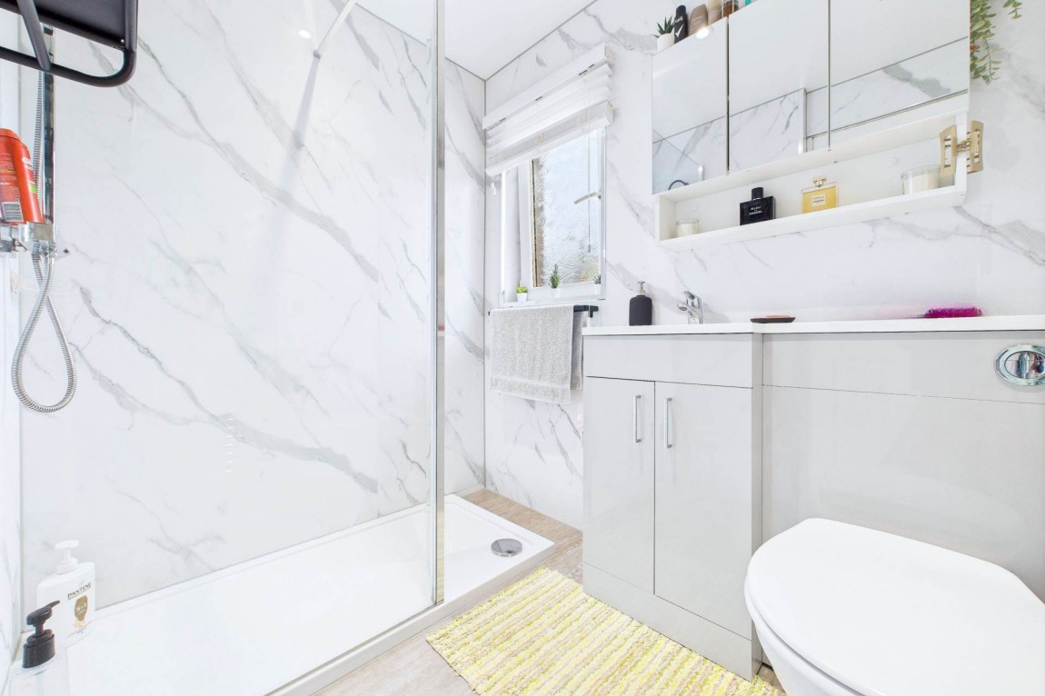 Images for Annieshill View, Plains, Airdrie