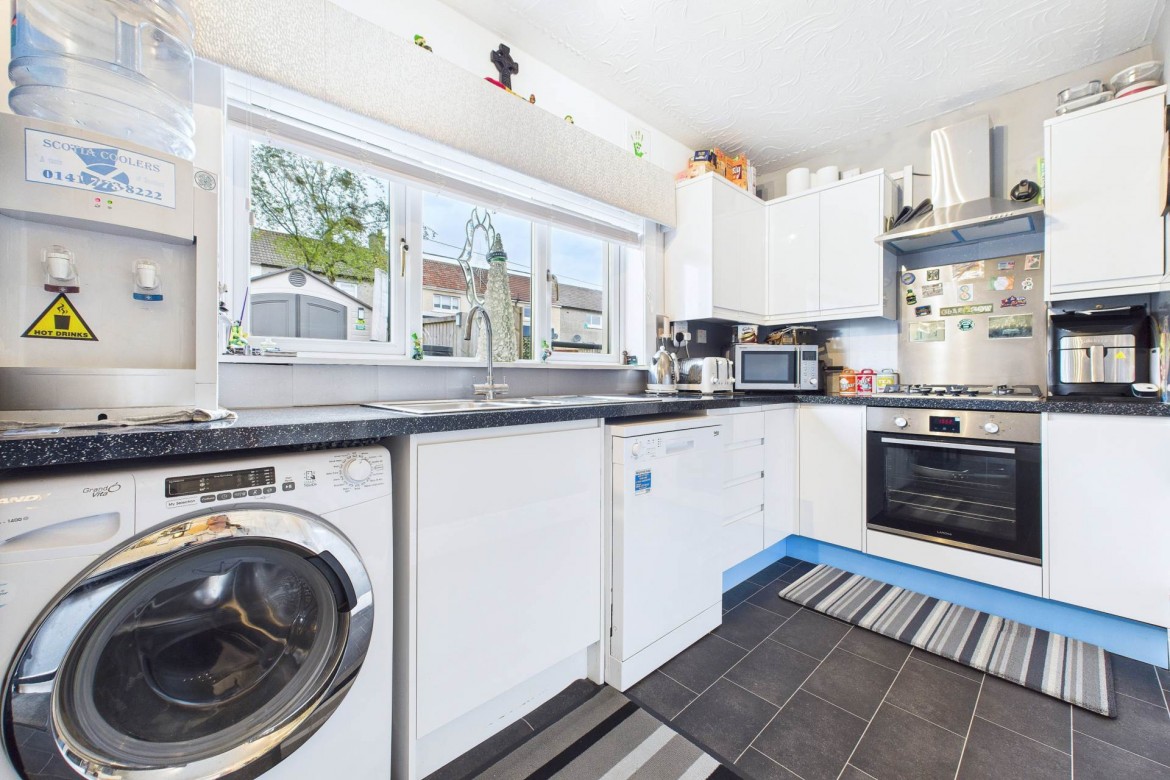 Images for Annieshill View, Plains, Airdrie