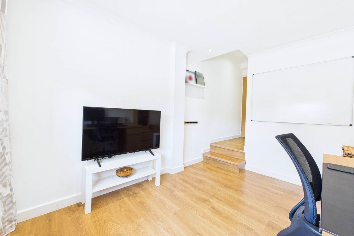 Images for Galloway Avenue, Hamilton