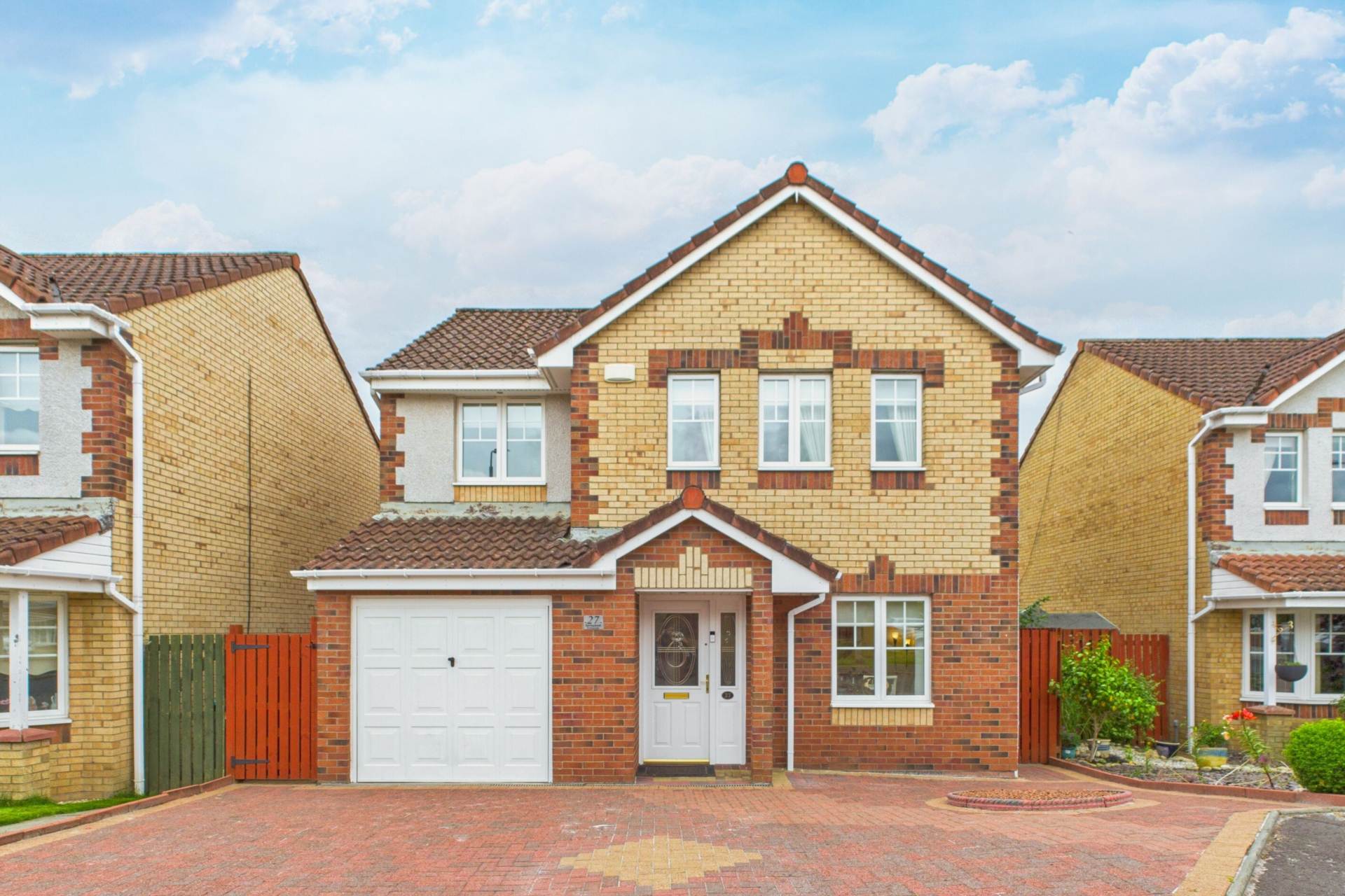 Springbank Crescent, Carfin, Motherwell