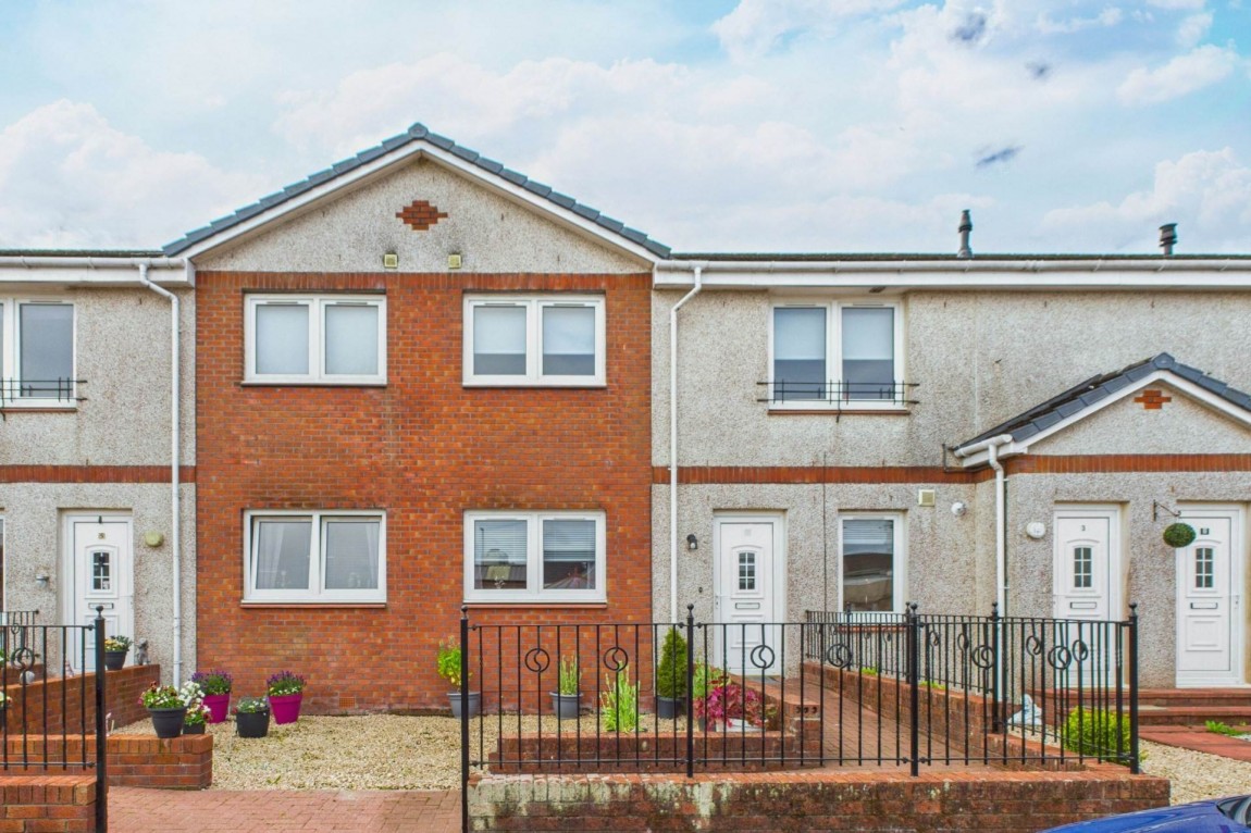Images for Pipers Court, Shotts