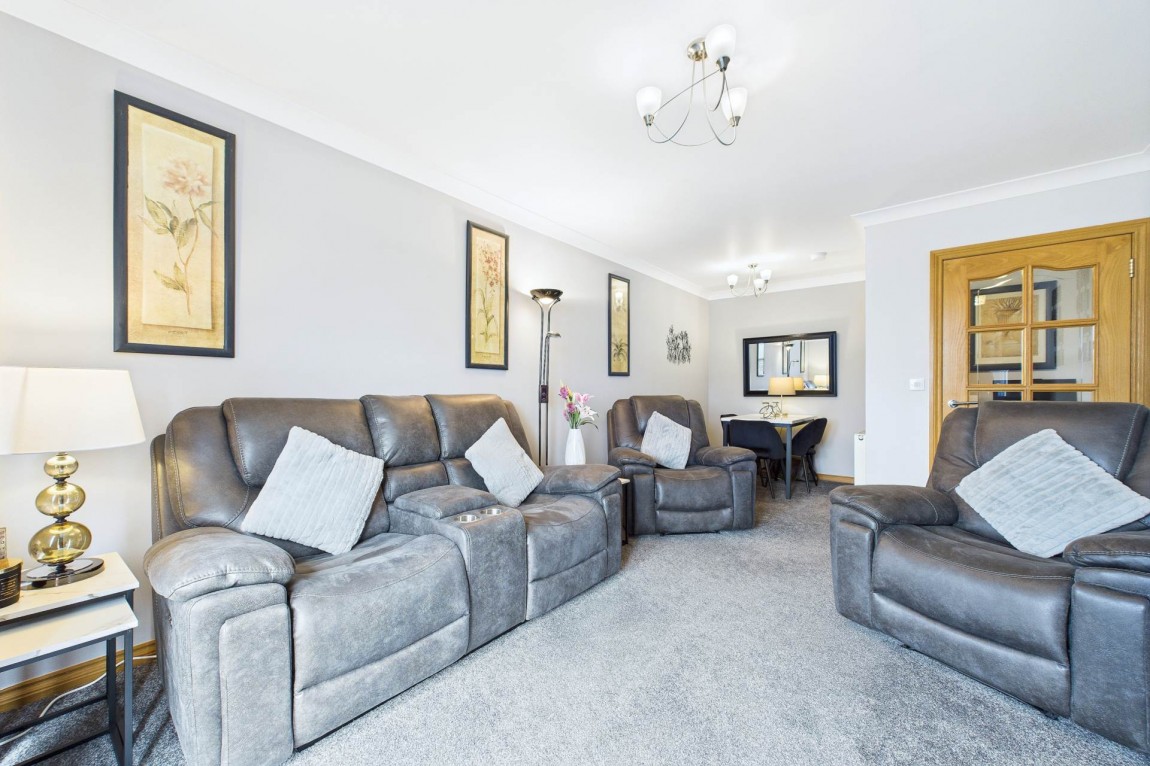 Images for Pipers Court, Shotts