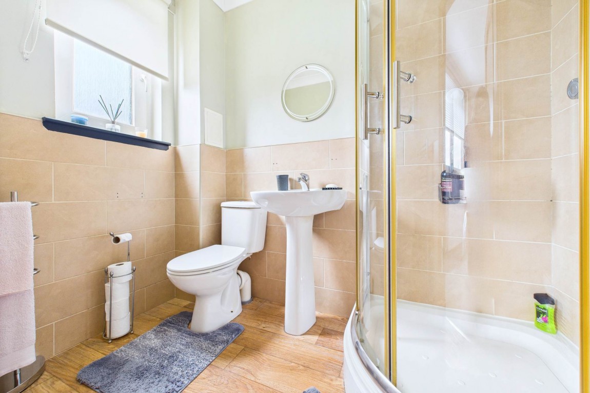 Images for Pipers Court, Shotts