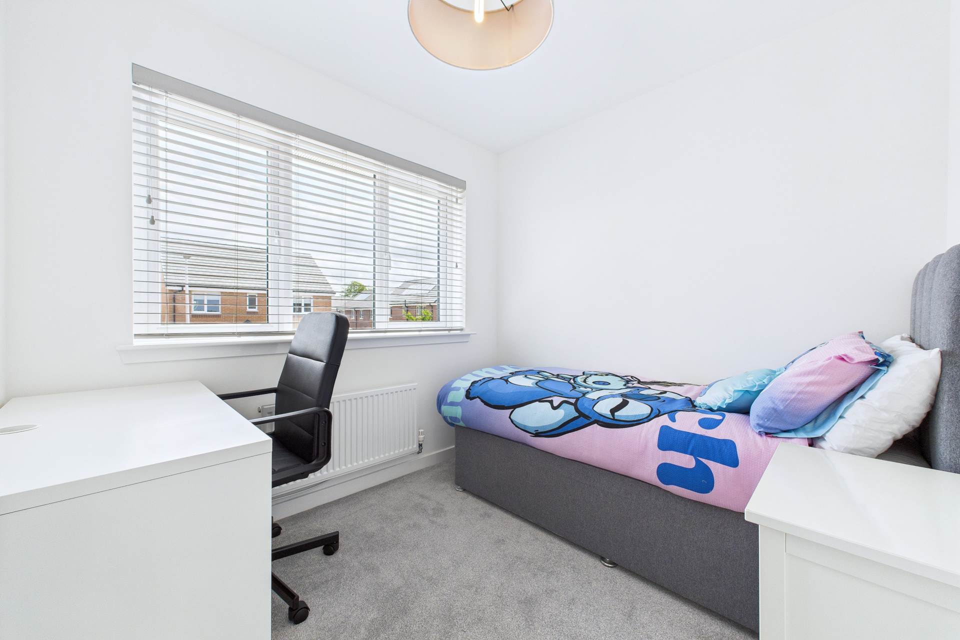 Twister Crescent, Stonehouse