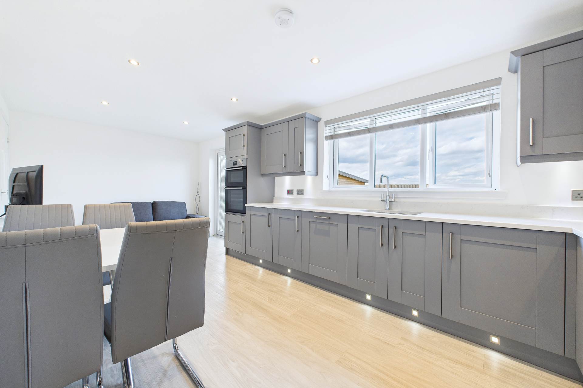 Twister Crescent, Stonehouse