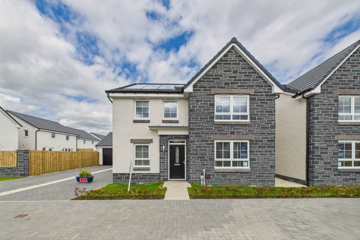 Images for Durbeyfield Gardens, Eaglesham View, Jackton