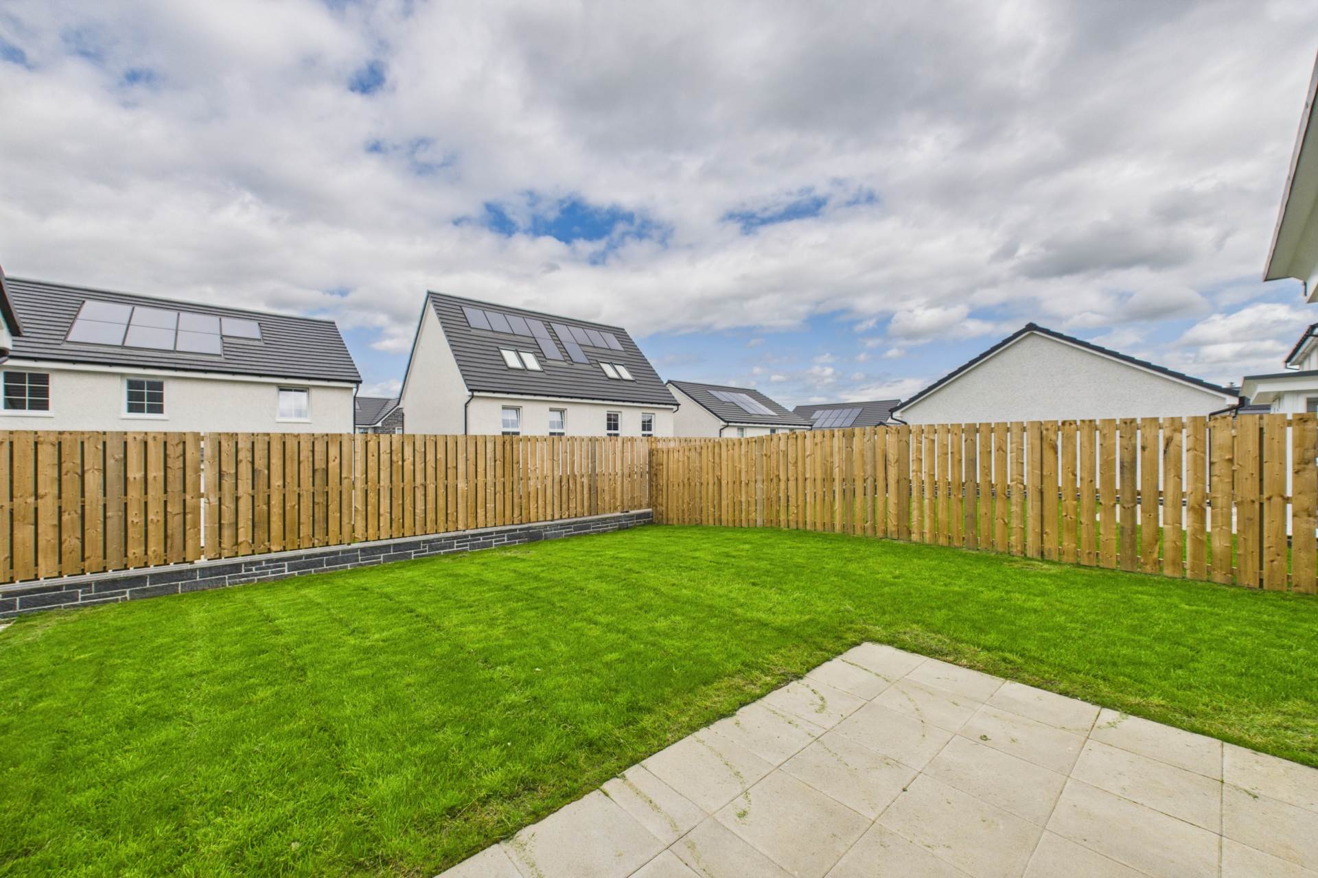 Durbeyfield Gardens, Eaglesham View, Jackton