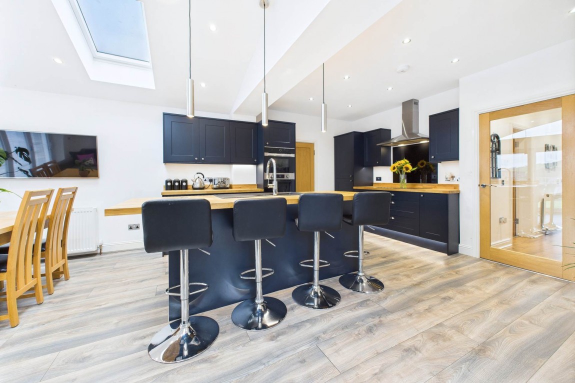 Images for Hartwood Road, Hartwood
