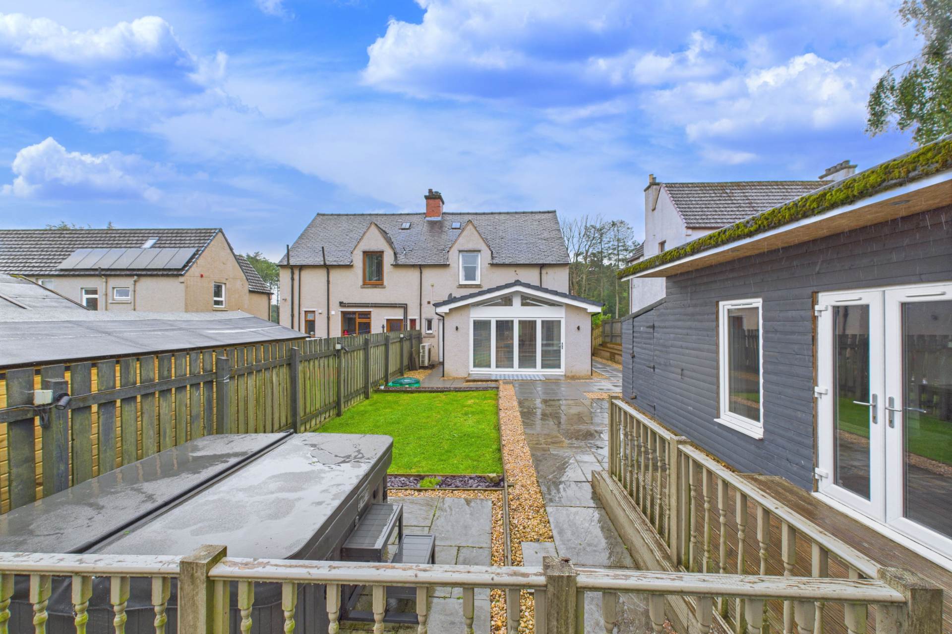 Hartwood Road, Hartwood