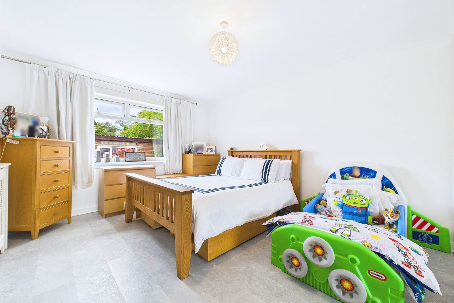 Clydesdale Road, Mossend