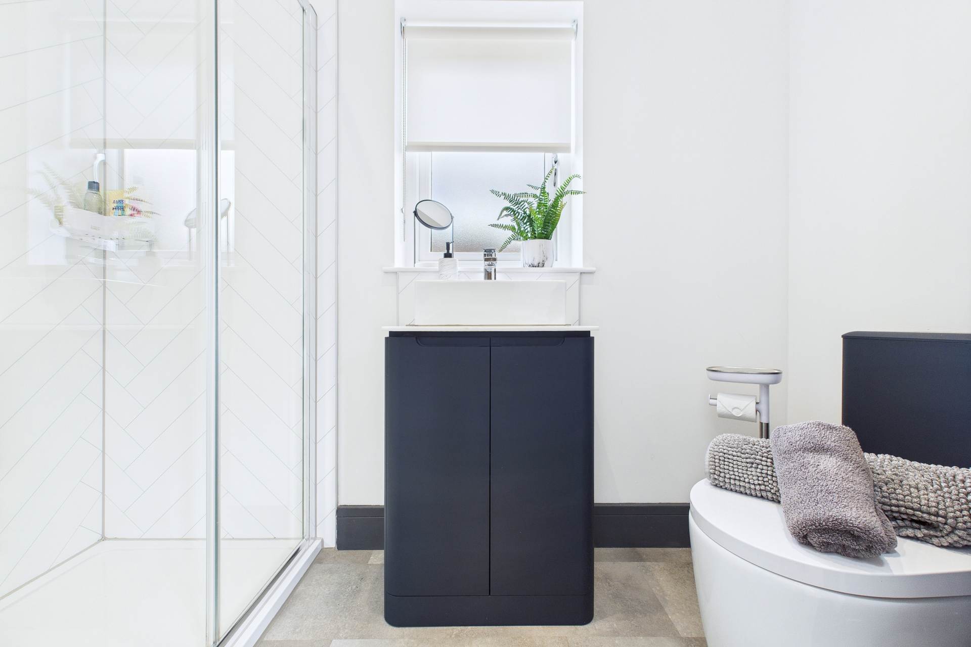 Albert Quadrant, Holytown, Motherwell