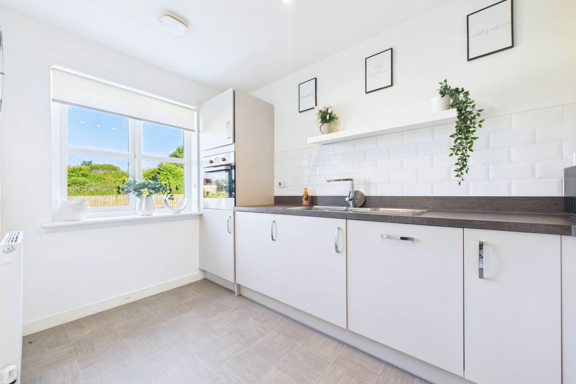 Images for Bartonshill Way, Broomhouse, Uddingston