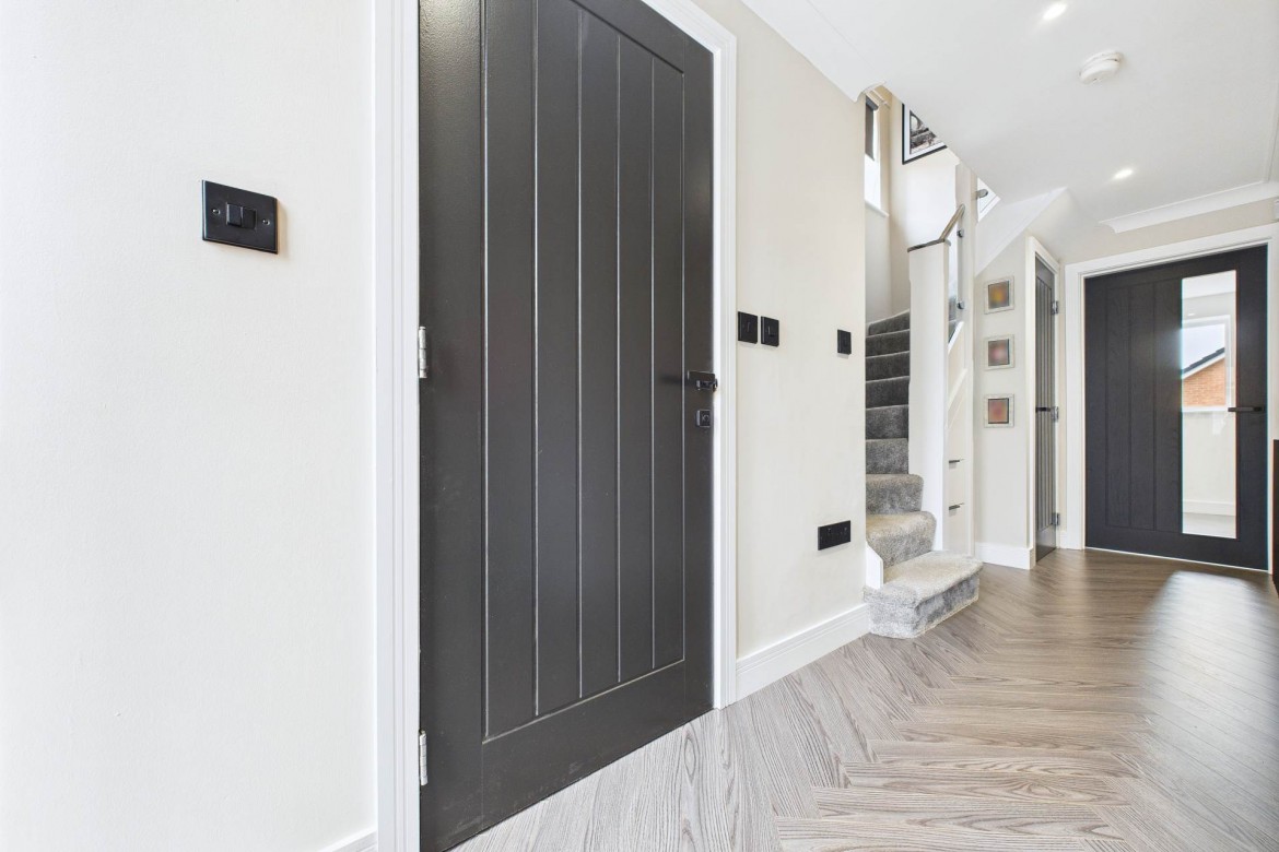 Images for Skylands Place, Hamilton