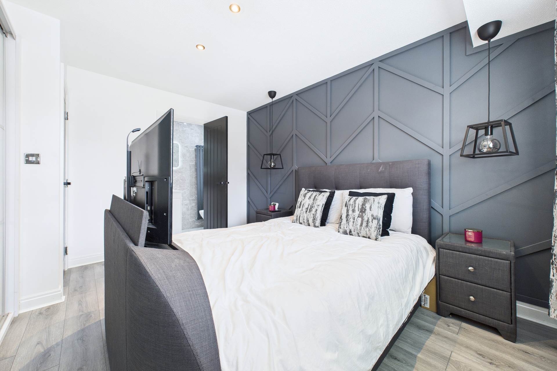 Skylands Place, Hamilton