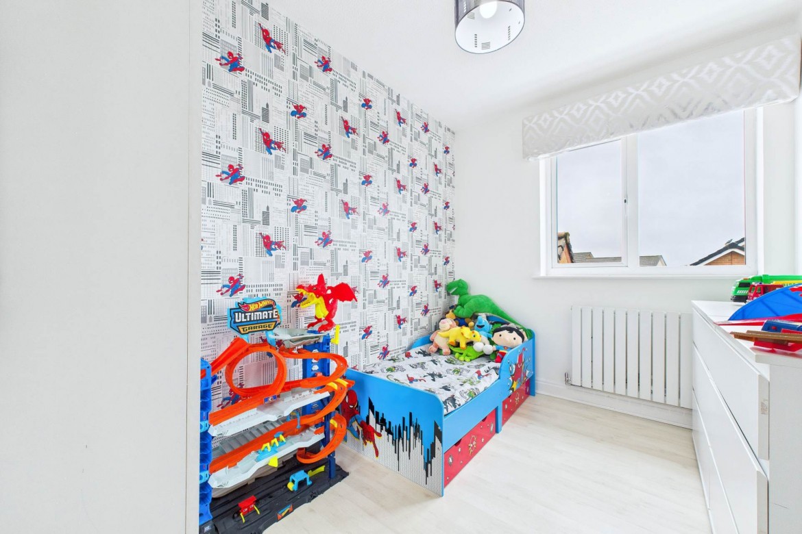 Images for Skylands Place, Hamilton