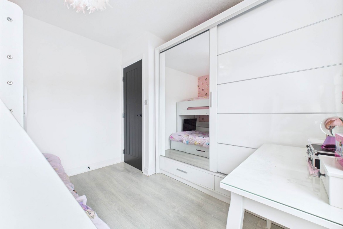 Images for Skylands Place, Hamilton