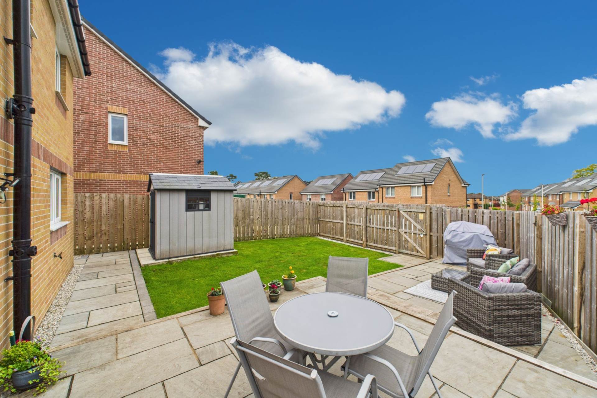 Cullen Crescent, Carluke