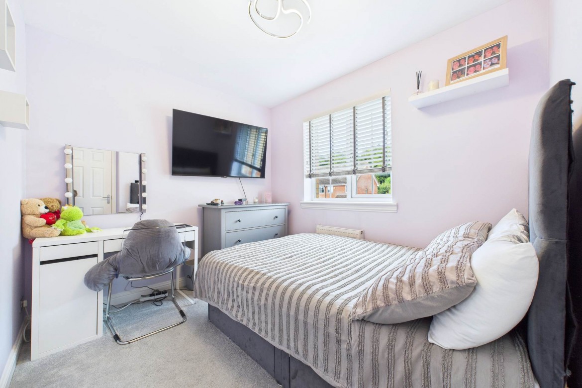 Images for Darvel Grove, West Craigs, Glasgow