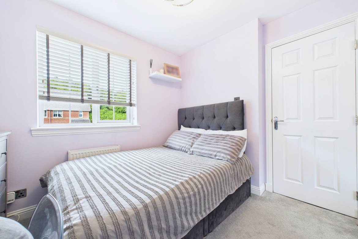 Images for Darvel Grove, West Craigs, Glasgow