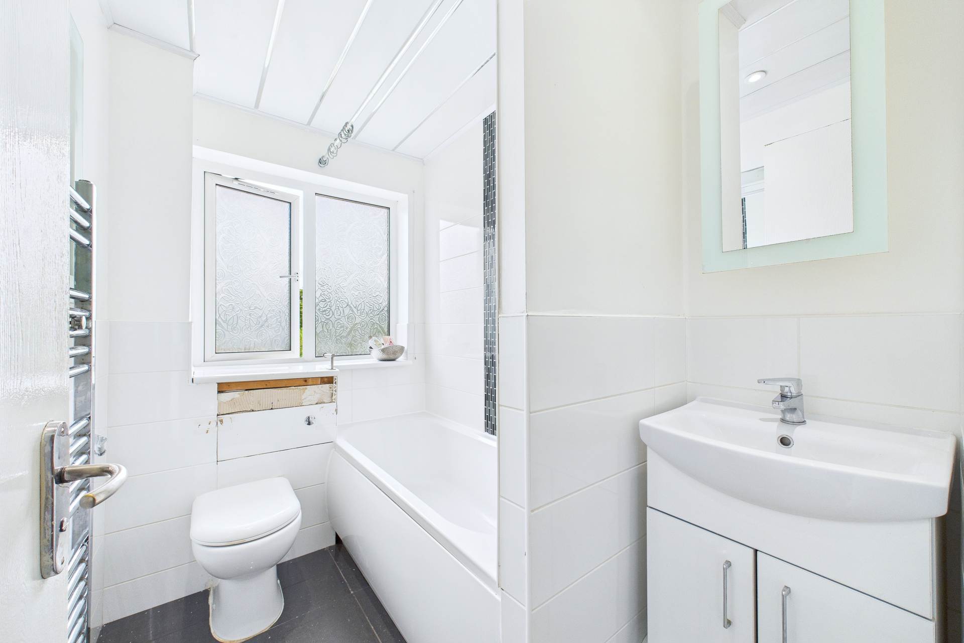 Invergarry Quadrant, Thornliebank