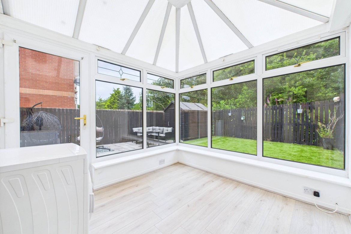 Images for Carr Quadrant, Mossend, Bellshill